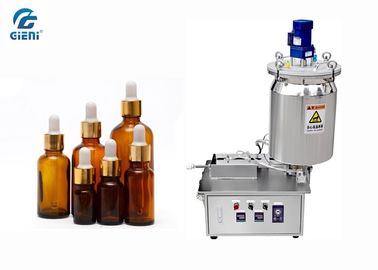 Un buen precio. Máquina de rellenar del aceite esencial 10L-50L con diseño ajustable de la ración del cilindro del aire en línea