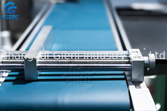 máquina de rellenar cosmética del control del PLC 900pcs/H con la tolva 25L