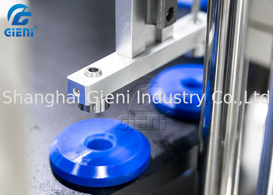 Máquina de rellenar 50Pcs/Min Rotary Type del lustre cosmético del labio 7KW