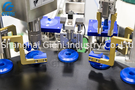 Máquina de rellenar 50Pcs/Min Rotary Type del lustre cosmético del labio 7KW