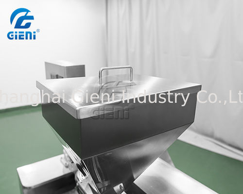 La máquina de alta velocidad 10kgs de la prensa del polvo del maquillaje de 2.2kw 50L engrasa el dispositivo de rociadura